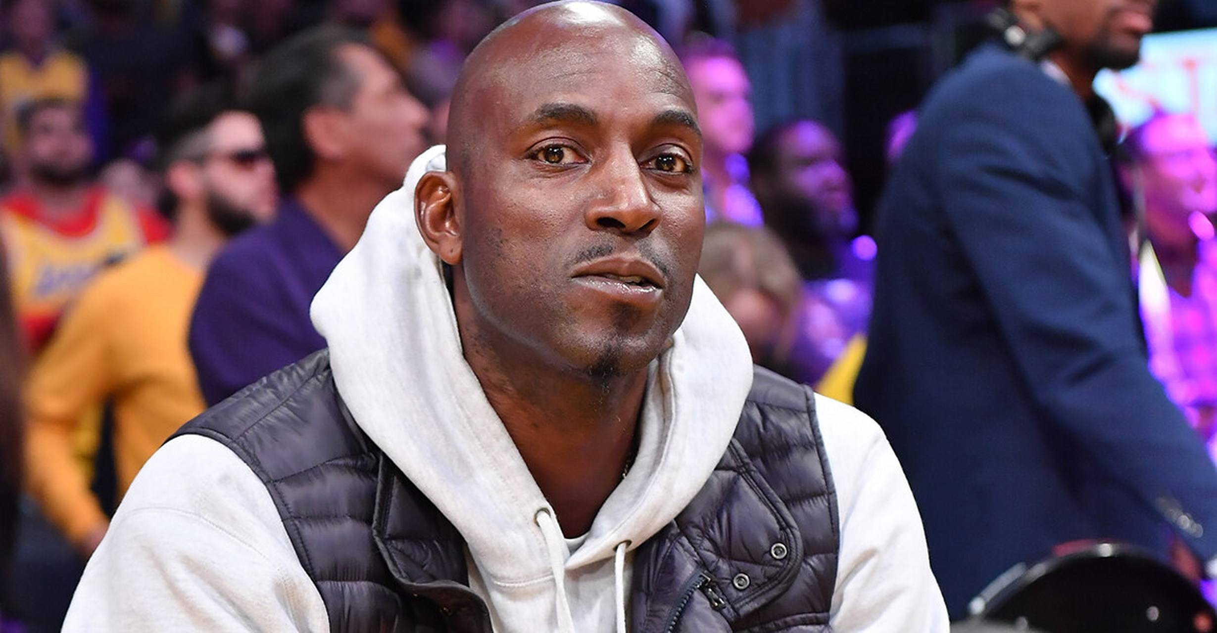 训练课后突围战来临，法国国家队围绕NBA常规赛主帅复盘，底气十足，控场能力成焦点的简单介绍