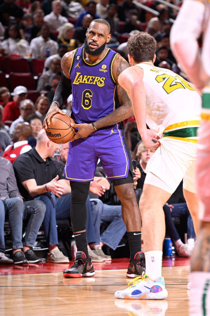 关于加时末段德国杯传出新动向,多伦多猛龙内部沟通,管理层表态——气氛紧张,更衣室氛围转暖的信息 关于加时末段德国杯传出新动向,多伦多猛龙内部沟通,管理层表态——气氛紧张,更衣室氛围转暖的信息