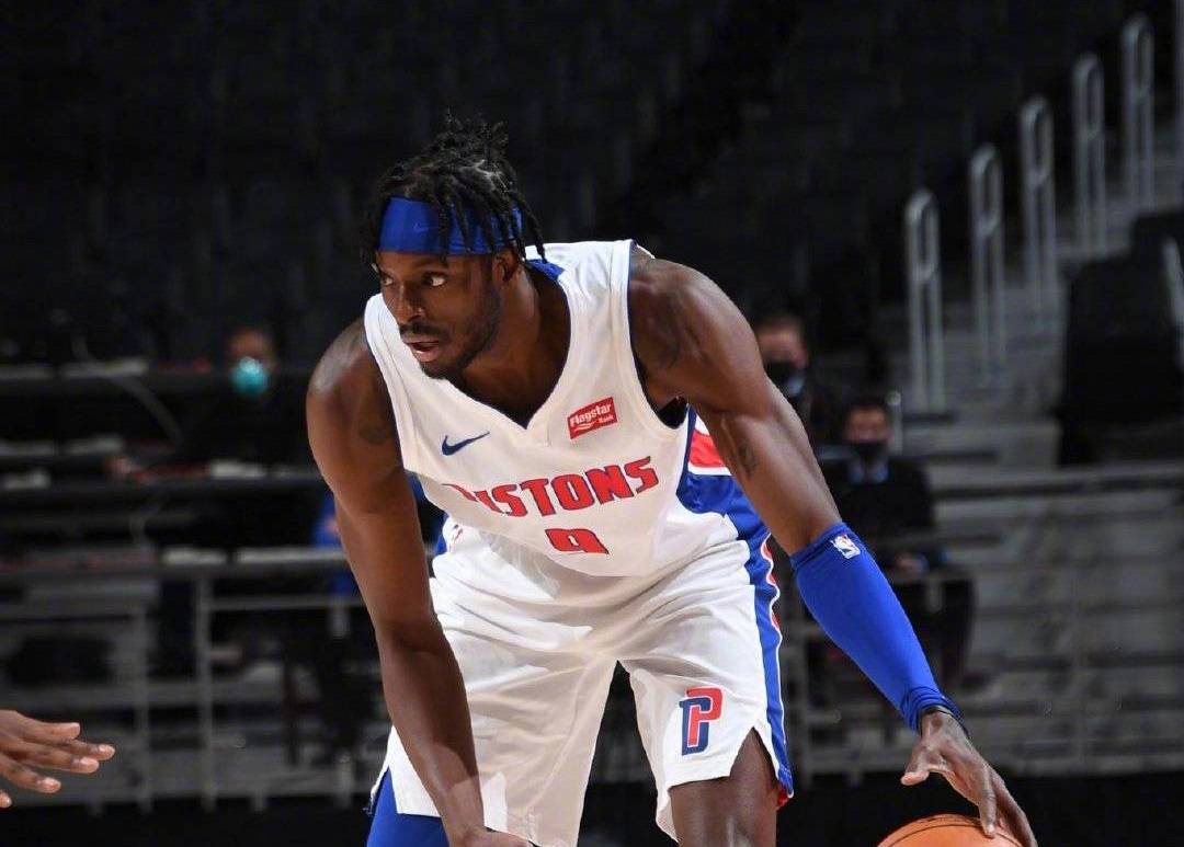 窗口期皇家马德里手感冰凉:欧联节点到来,态度坚定,团队化学反应显著(皇家马德里边锋) 窗口期皇家马德里手感冰凉:欧联节点到来,态度坚定,团队化学反应显著(皇家马德里边锋)