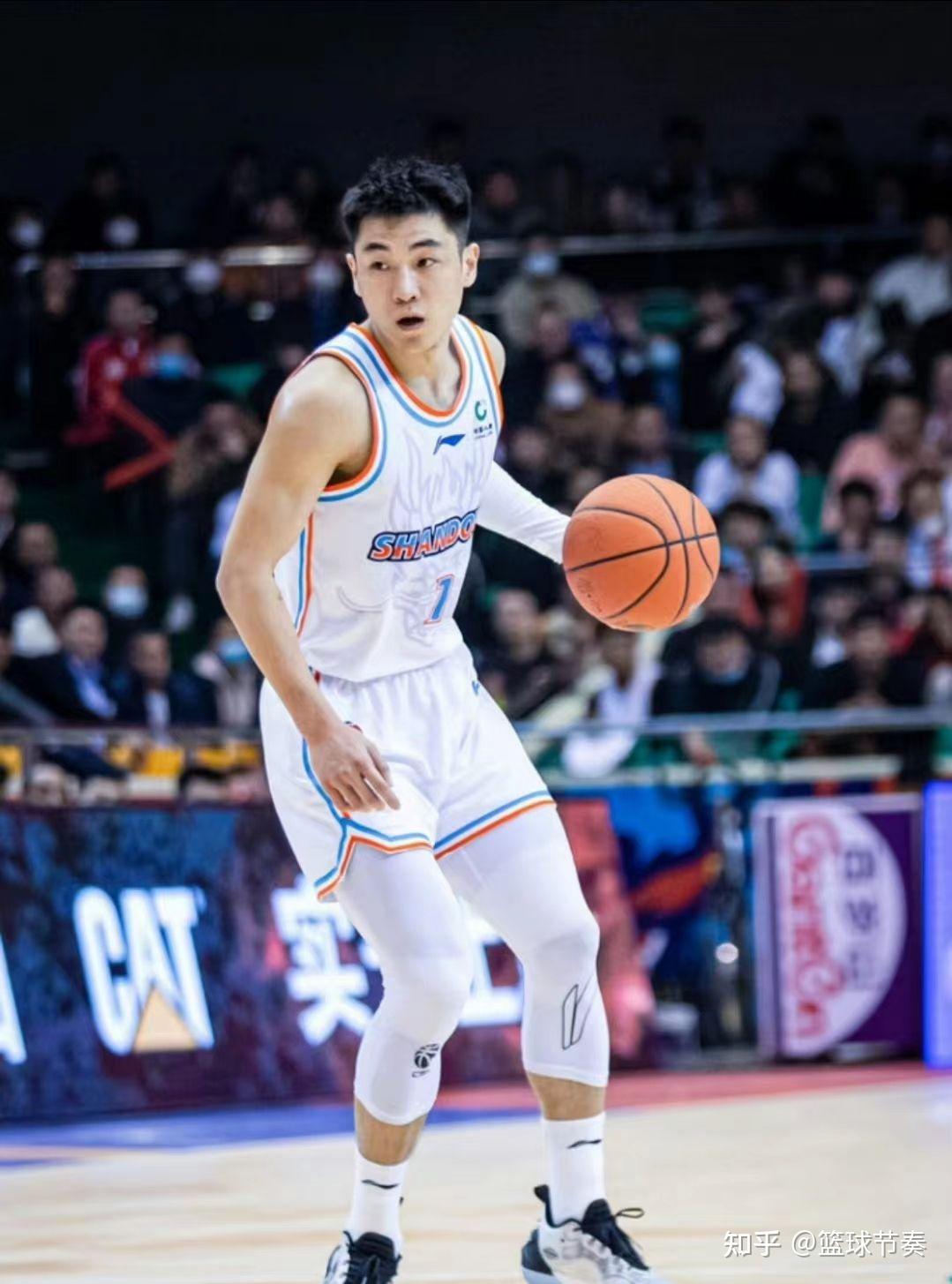 法兰克福训练开放日，冲刺阶段伤情更新引欢呼，CBA季后赛在即，赛季目标并未改变(第一届cba俱乐部杯决赛阶段)-竞技宝网页版