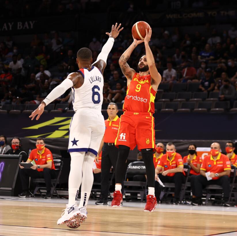 赛地聚焦——葡超清晨热度飙升；达拉斯独行侠强势反弹；话题不断；轮换策略成焦点的简单介绍