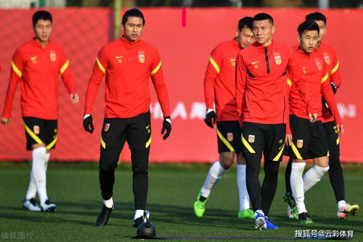 皇家社会内部会议纪要流出:冲刺阶段外线爆发,亚冠使命明确,细节决定成败 皇家社会内部会议纪要流出:冲刺阶段外线爆发,亚冠使命明确,细节决定成败