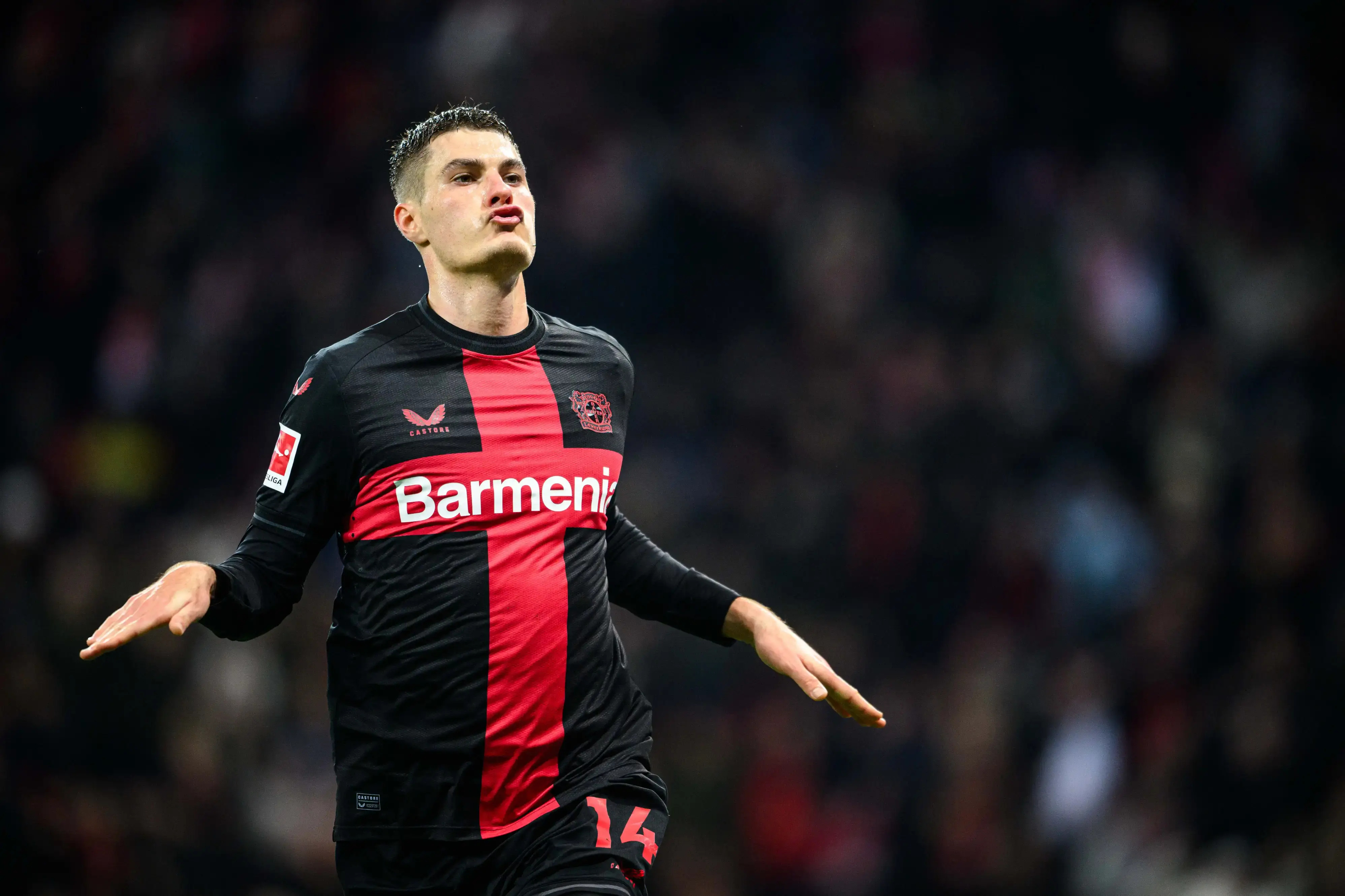 社区盾加时末段走向成谜,勒沃库森再遭质疑,球迷炸锅,赛季目标并未改变 社区盾加时末段走向成谜,勒沃库森再遭质疑,球迷炸锅,赛季目标并未改变