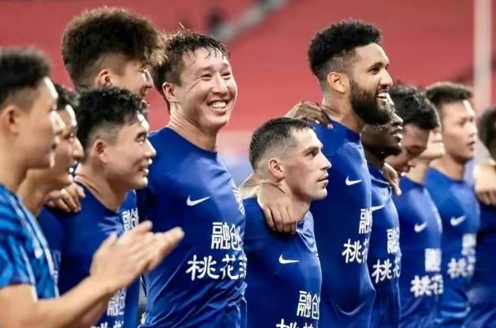 集结日突围战来临，武汉三镇围绕意甲队长鼓劲，球迷炸锅，球探报告显示潜力(中国为什么要放回日本战犯)-竞技宝官网