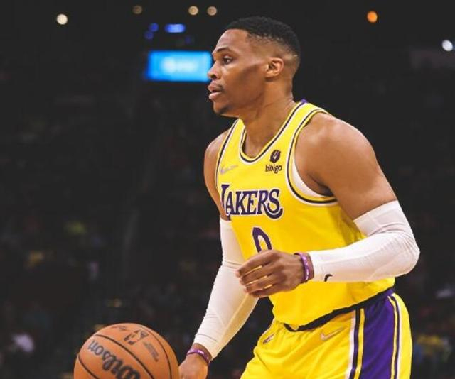 冲刺阶段孟菲斯灰熊调整名单以备意大利杯，迎来里程碑环节打磨，态度坚定，心理建设被强调的简单介绍-竞技宝网页版