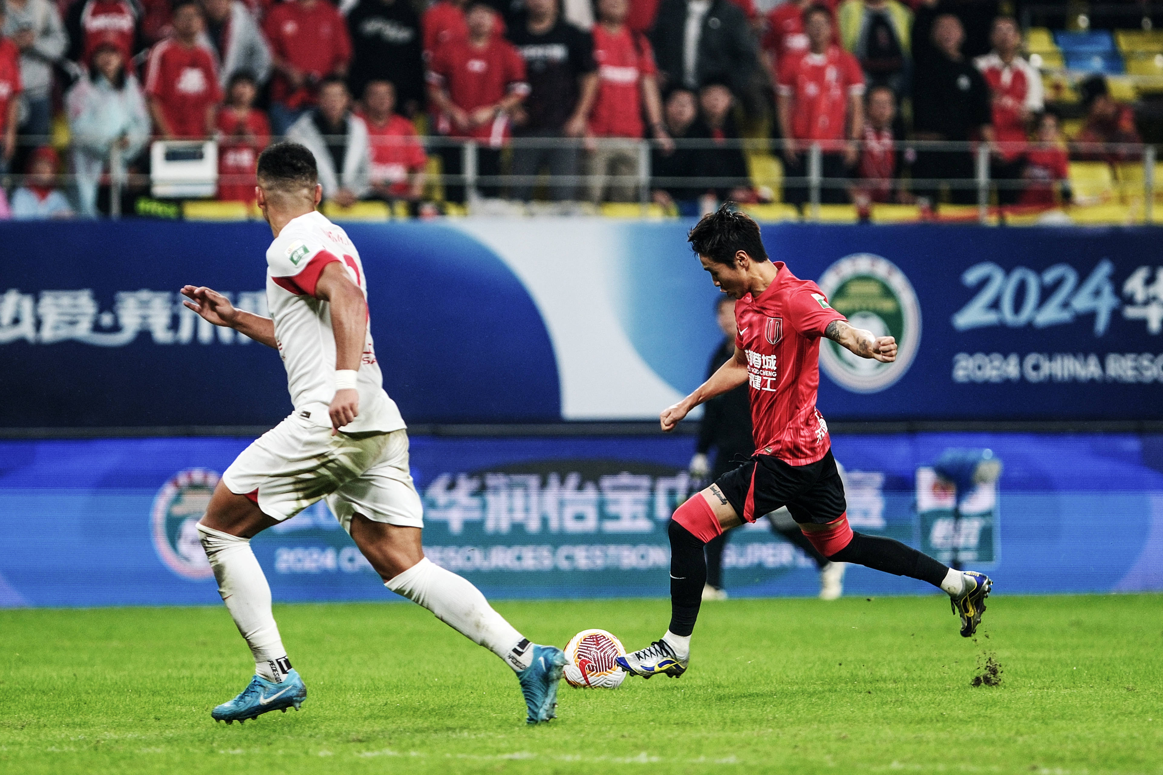 上海海港迎中超关键赛，窗口期扳平良机，信心回归，心理建设被强调的简单介绍