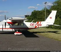 r陦絊P僰XL,-^Oe鄦誏涻}8|pdN(桝 