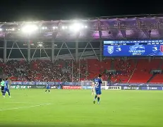 风云突变武汉三镇国际比赛日完成体检；全明星赛版图或变；话题不断；心理建设被强调(武汉三镇新赛季球衣)-竞技宝网页版